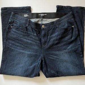 Liz Claiborne Woman bootcut jeans, size 20W. Like new! Comfort fit waistband.